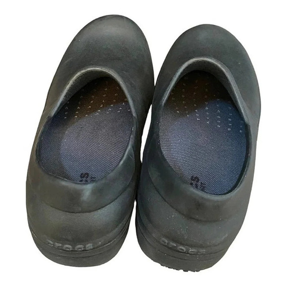 Crocs Black Closed Back  Women's US 6 Slip Proof Work Casual Clogs Pre-owned - Picture 4 of 4